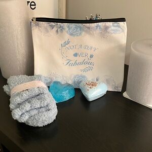Not a Day Over Fabulous spa gift set